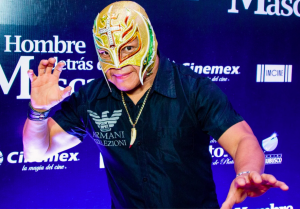 legenda-lucha-libre-rey-misterio-sr-meninggal-di-usia-66-tahun-paman-dari-wwe-hall-of-famer-rey-mysterio