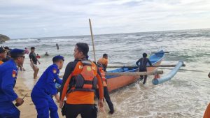 tragedi-tenggelamnya-tiga-siswa-smpn-7-mojokerto-di-sungai-oyo-yogyakarta